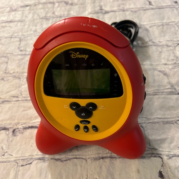 DISNEY MICKEY MOUSE ALARM RADIO DIGITAL RED/YELLOW/BLACK CLOCK - Picture 1 of 8